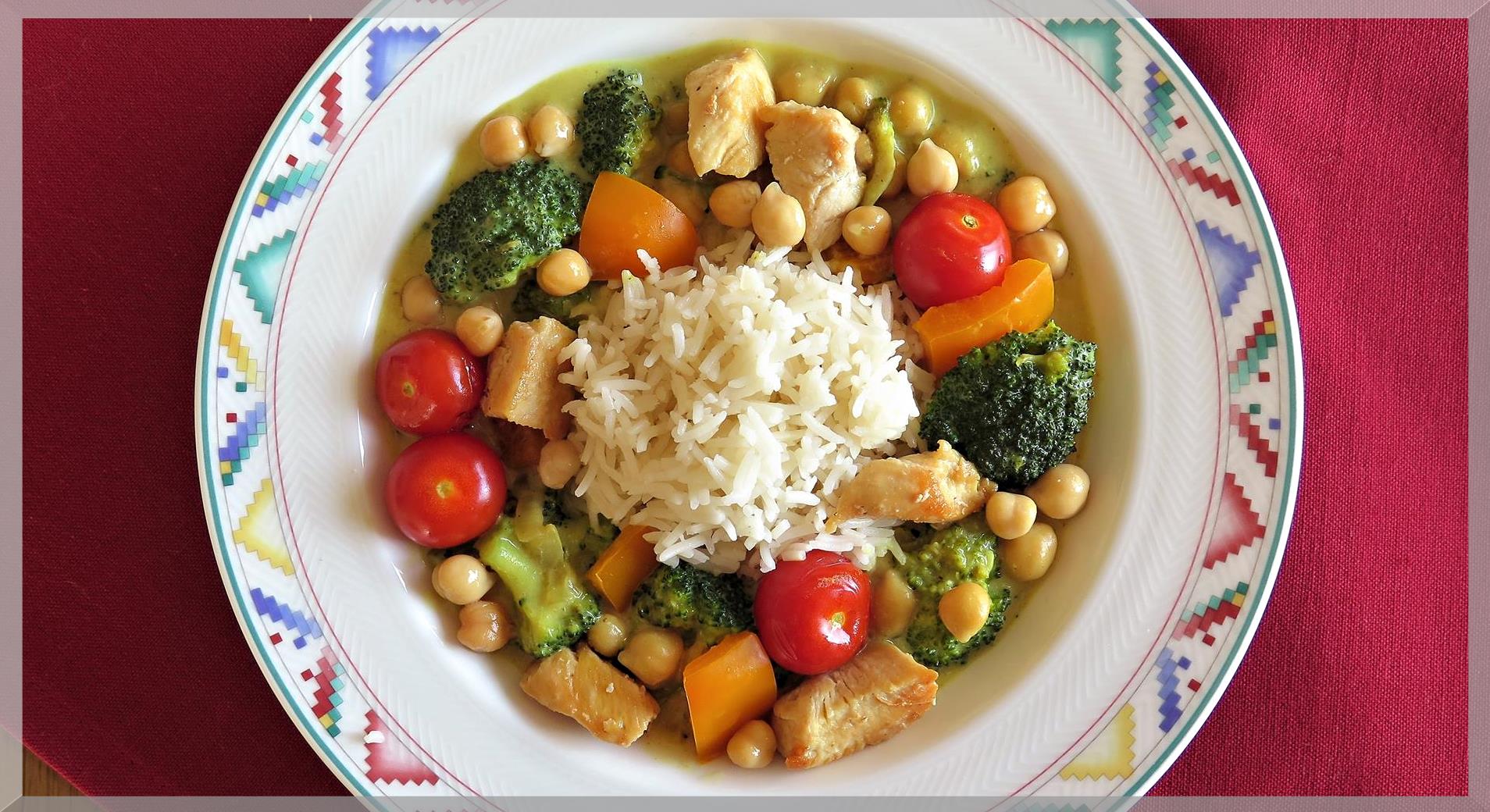 Gemüsecurry mit Basmati-Reis (vegan / mit Huhn)